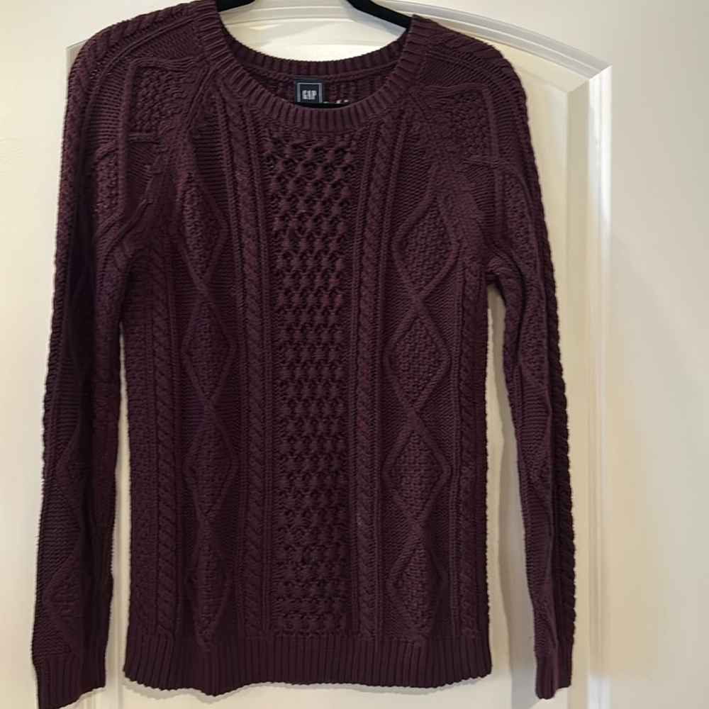 GAP fisherman sweater